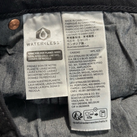 LEVI’S Sz 30 Wedgie Straight Button Fly in Black NEW WITH TAGS - Picture 11 of 15